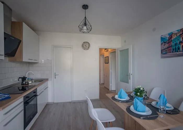 Apartmán In With